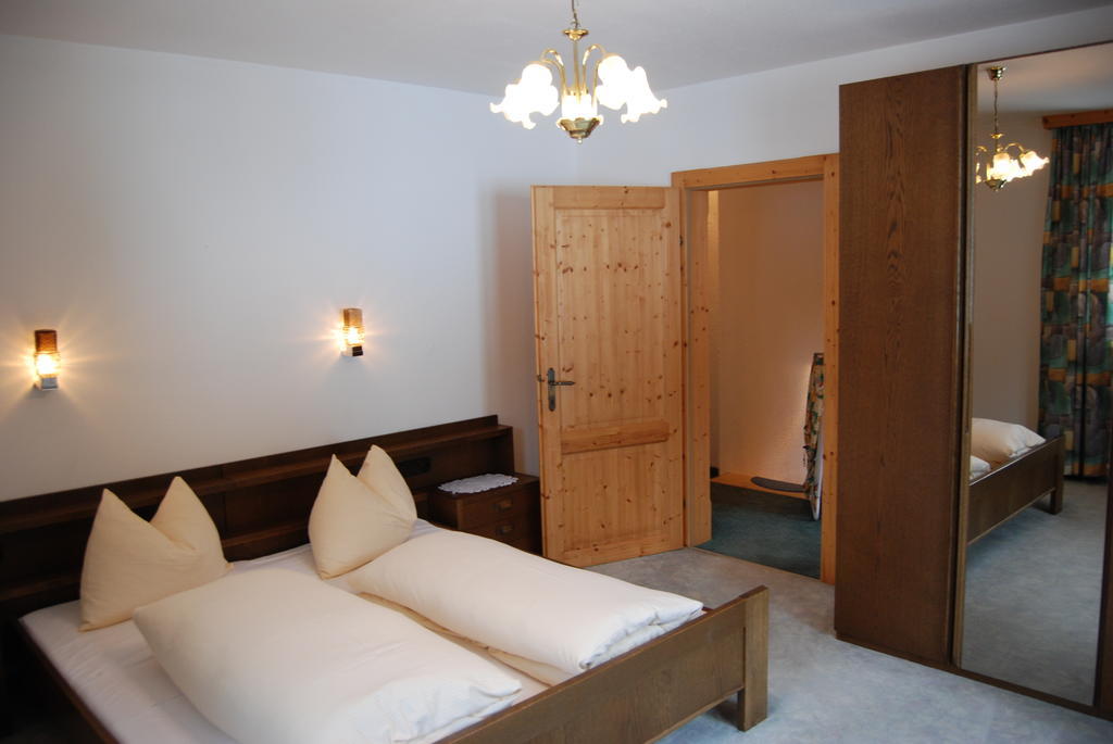 Der Muehlberghof Ellmau Room photo